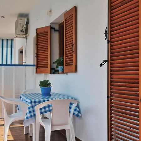 Seaview- 2 Space - Selfcatering Apartment - Helen No 3 시로피가도 외부 사진