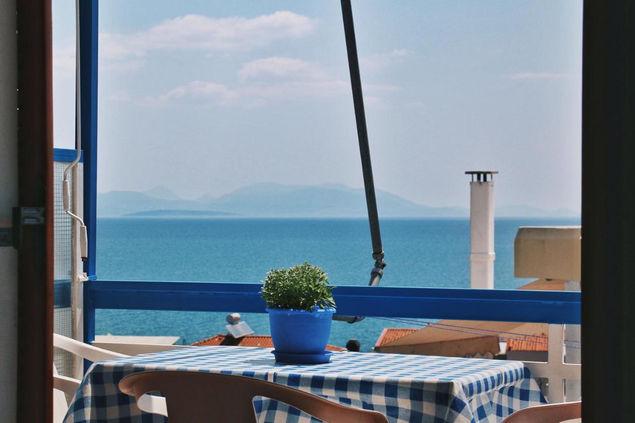Seaview- 2 Space - Selfcatering Apartment - Helen No 3 시로피가도 외부 사진