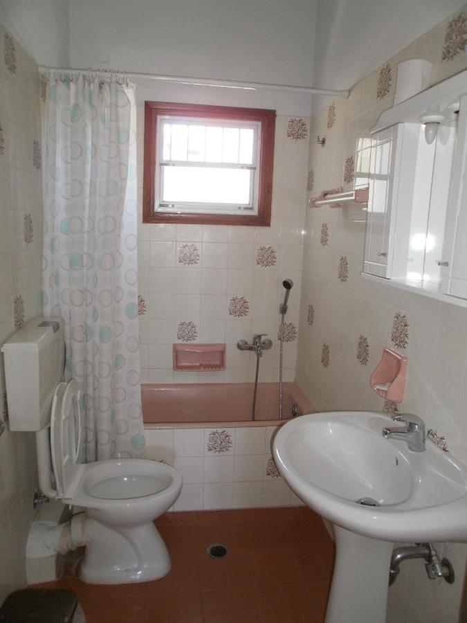 Seaview- 2 Space - Selfcatering Apartment - Helen No 3 시로피가도 외부 사진
